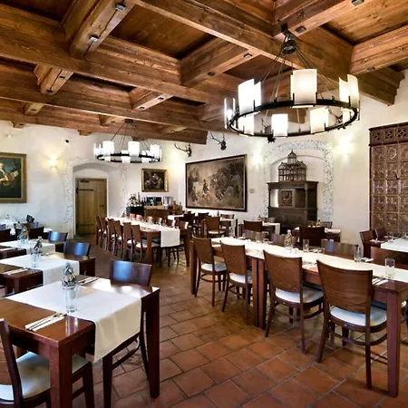 Chateau Orlice Szálloda 4*
