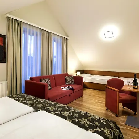 Tvrz Orlice 4*